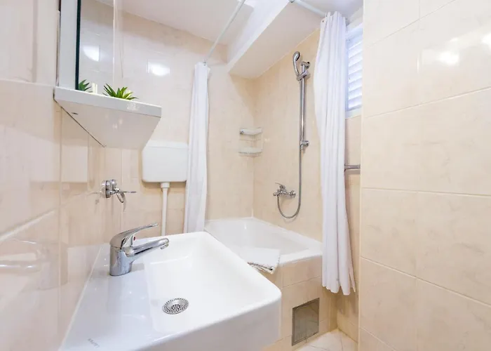 The Arms Дубровник