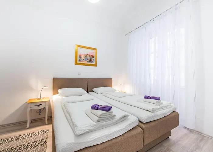 The Arms Апартаменты *