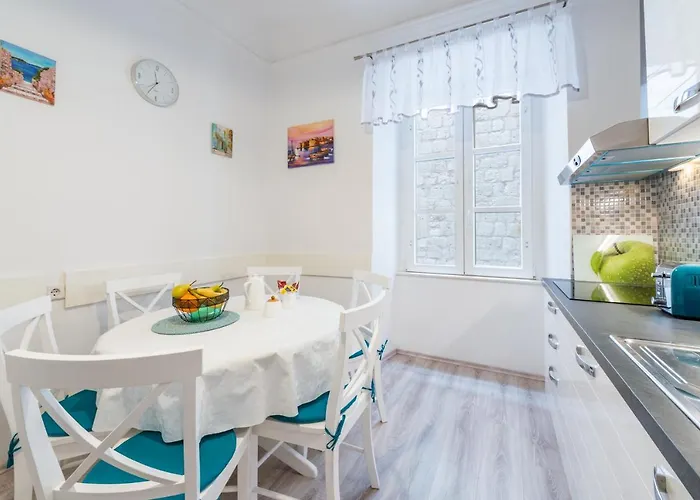 The Arms Апартаменты